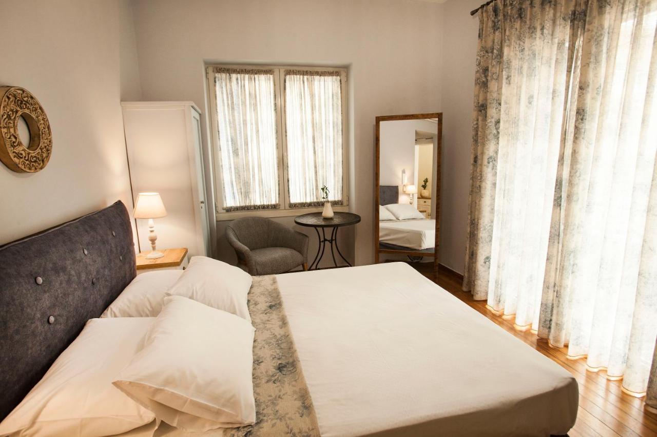 אתונה Lovely 1St Fl. Apt, With Balcony In Pagrati מראה חיצוני תמונה