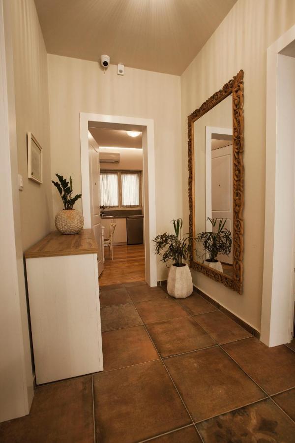אתונה Lovely 1St Fl. Apt, With Balcony In Pagrati מראה חיצוני תמונה